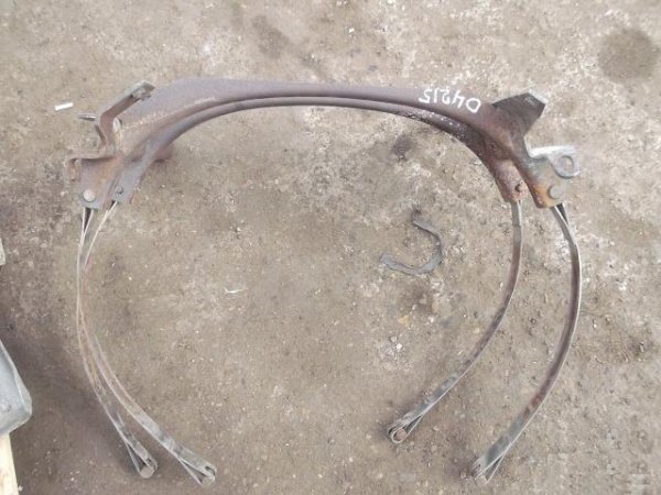 Кронштейн глушителя Volvo 21024753