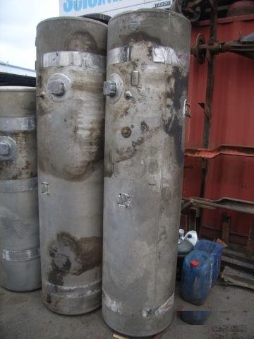 A03-33317-181, Бак топливный правый freightliner