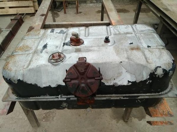 Топливный бак 105 л