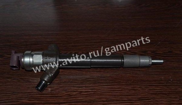 Форсунка топливная Mitsubishi 4M40
