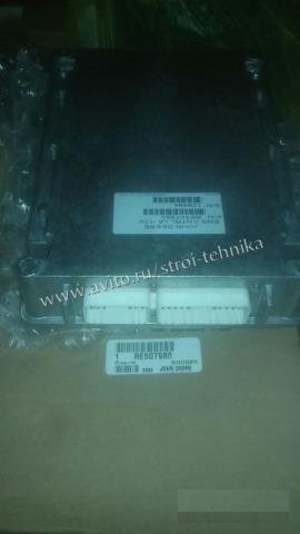 Блок управления двигателем RE507980