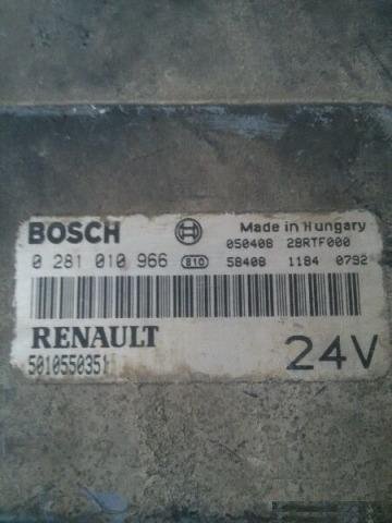 Блок управления двигателем Renault 0281010966