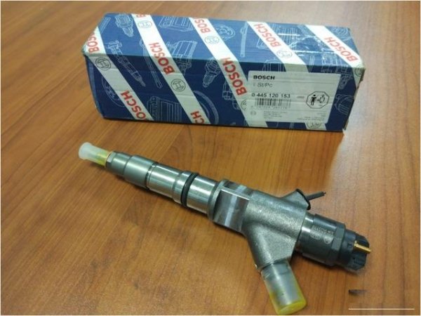 Топливная форсунка Bosch 0445120153