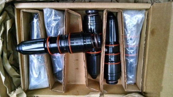 Насос форсунка Cummins 3054248