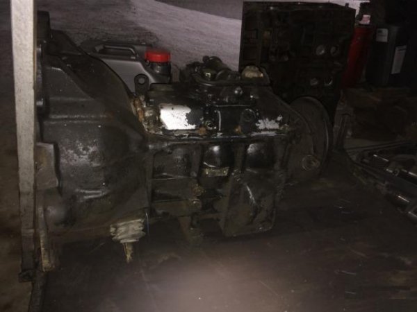 Продам коробку передач (мкпп) Hyundai HD-72 M3S5