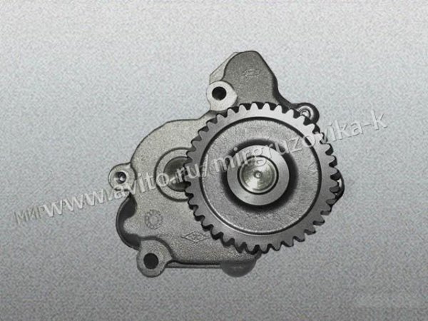 Насос масляный Hyundai HD78 HD72 County E3 2610045