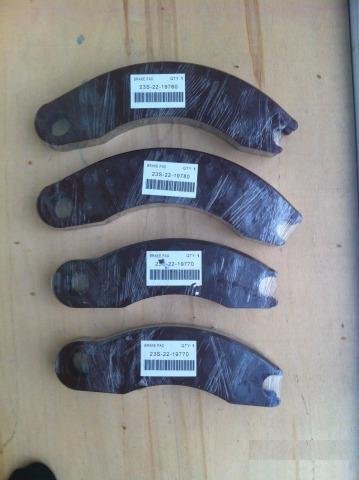Колодки тормозные Komatsu LW250-3 LW250-5