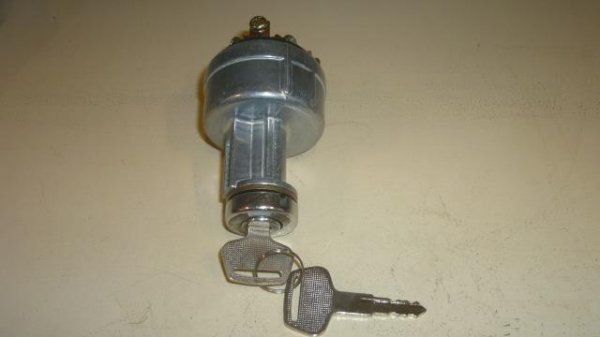 Продаю замок зажигания sdlg.xgma.xcmg