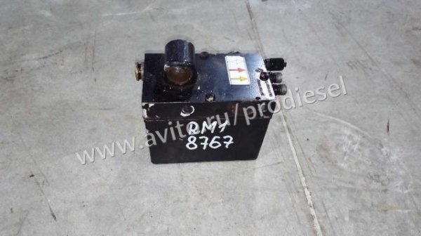 5010224942 насос подъема кабины Renault Magnum
