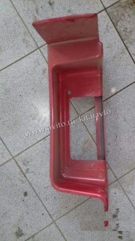 Подножка металлическая правая нижняя howo AZ164224