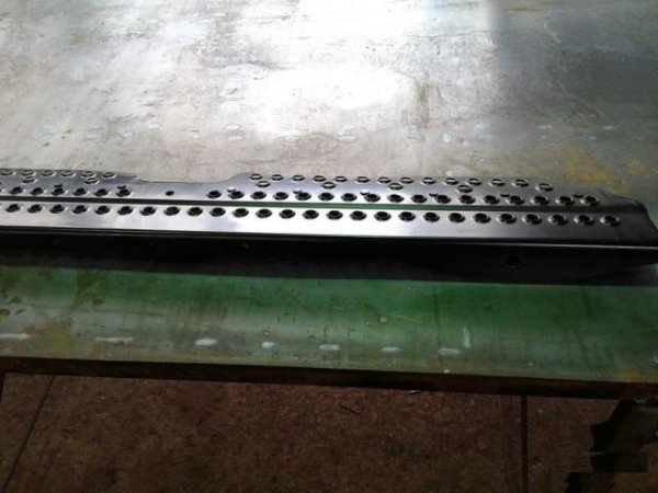 Подножки (металл) MAN F2000