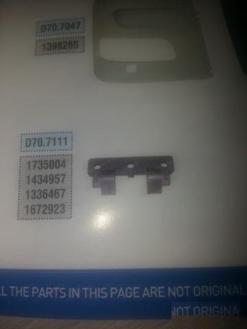 Кронштейн подножки в бампер DAF (1735004)