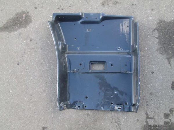 Корпус подножки правой Scania G440 1498180