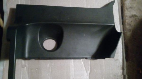 Накладки корпуса подножки Scania 1442653 1390075