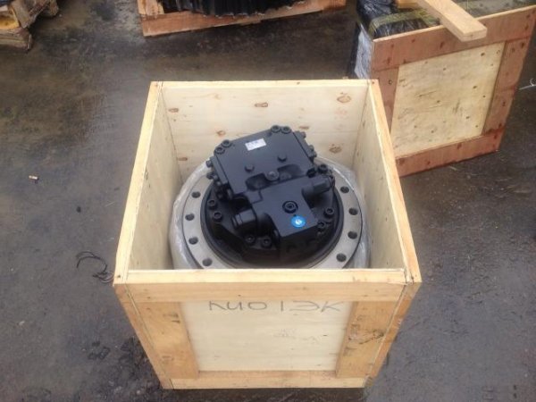 Редуктор хода в сборе Hyundai R250LC-9 39Q8-41100