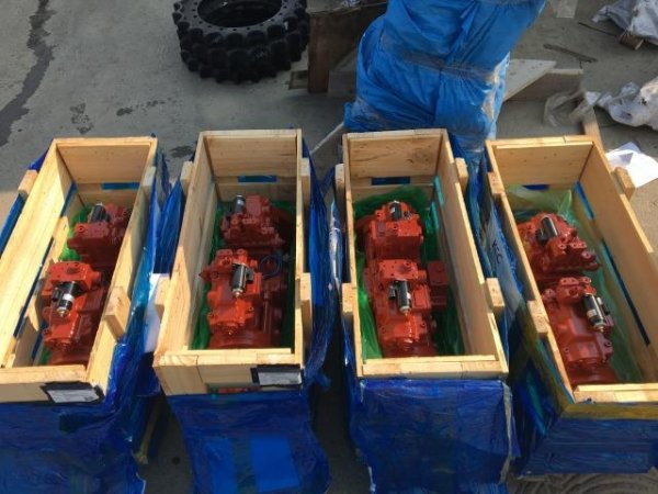 Гидравлический насос hyundai R360LC-7 31NA-10010