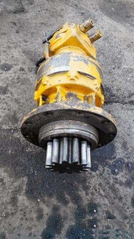 Редуктор и Гидромотор поворота Hyundai R140, R130