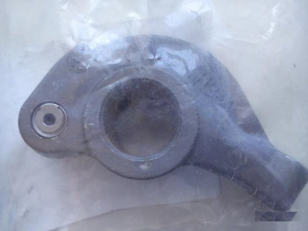 Коромысло клапана Hyundai 2453142800 Porter