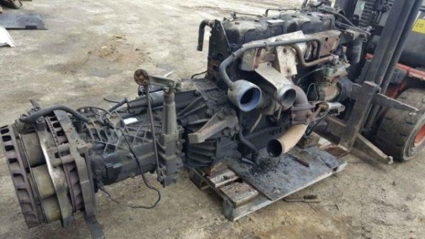 Двигатель автобус DAF ATI RS 222M