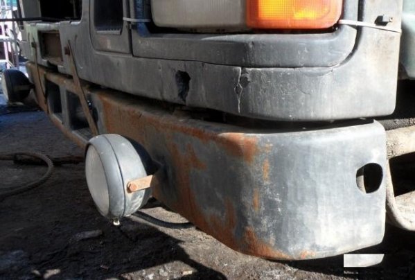 Бампер нижний DAF 95 ATI