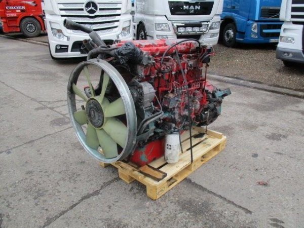Двигатель двс XF315M DAF XF CF 430 E2 мех тнвд