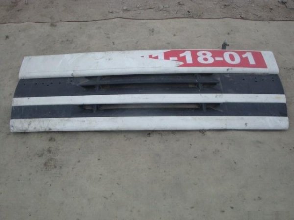 1786644.Капот DAF CF
