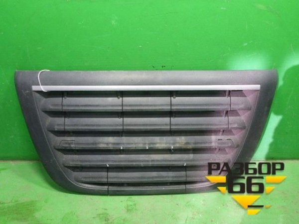 Решетка радиатора DAF XF 105 с 2005г