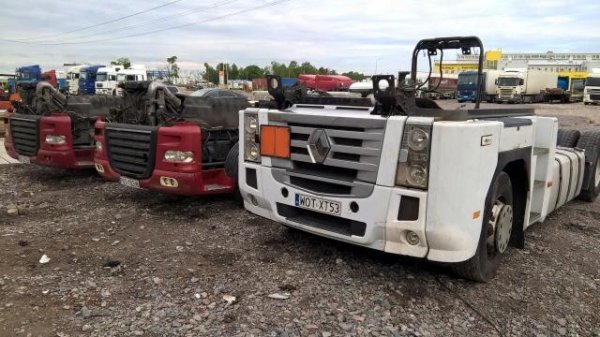 Разбор.Renault Magnum DXI 13. 2005): DAF XF 105
