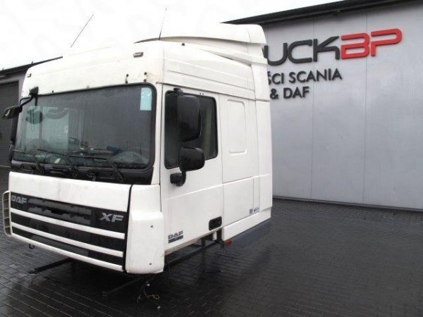 Б/у кабина kabina space CAB SC DAF XF 105