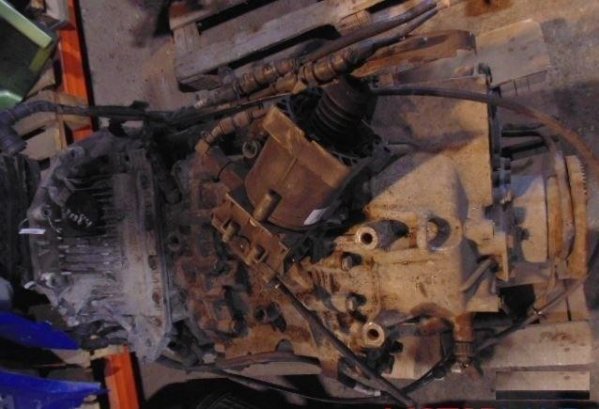 Кпп - автомат (АКПП) DAF XF 95 2004 12.6