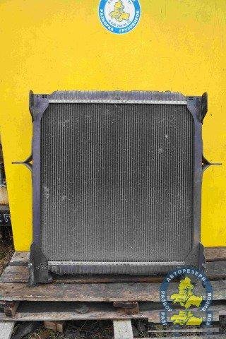 Renault Радиатор системы охлаждения 7420810095