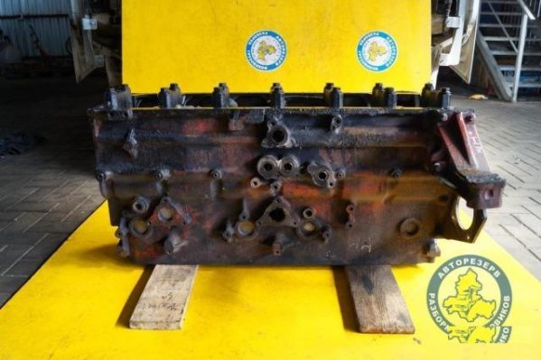 Iveco Eurotech Блок цилиндров двигателя 61318205