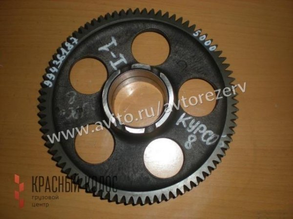 Iveco EuroTech Шестерня грм промежуточная 99436187