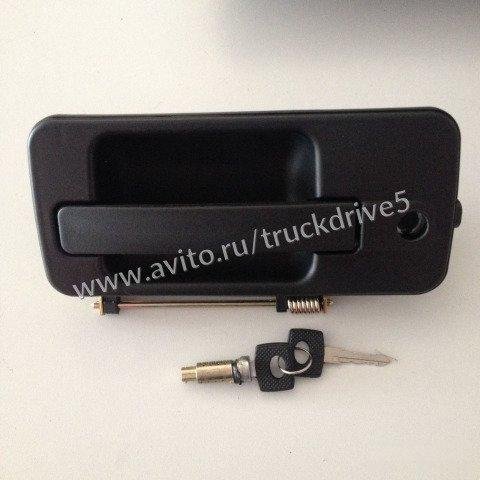 Ручка двери левая, MB Actros/Axor/MB Atego с личин
