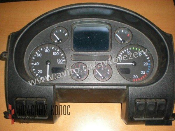 DAF CF85 Панель приборов 1681447