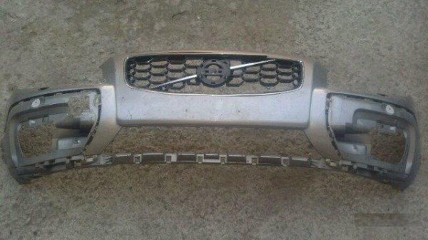 Volvo XC70 бампер