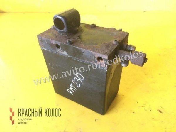 Renault Magnum Насос подъема кабины 5010224942