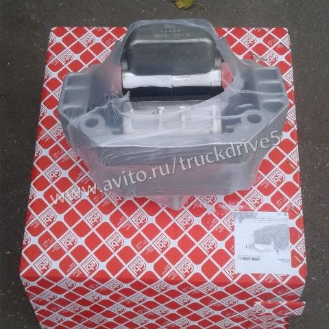 Подушка коробки передач Scania