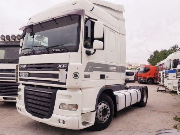 Разбираю DAF. Продам запчасти на XF105